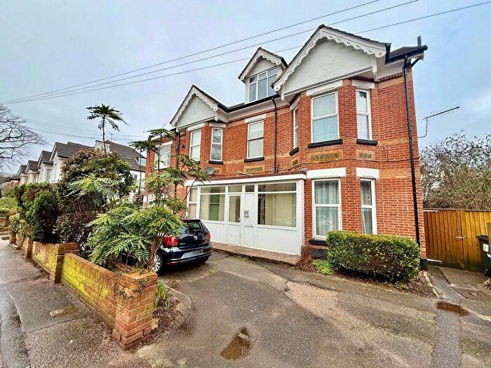 1 Bedroom Flat For Sale In Hawkwood Road, Bournemouth, BH5