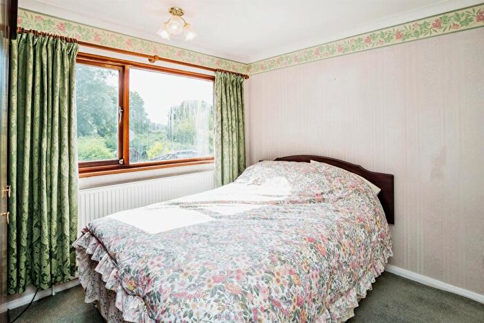 2 Bedroom Semi-Detached House For Sale In Dulverton Avenue, Vicars Cross, Chester, CH3