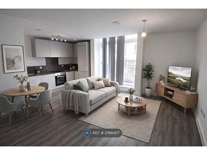 1 Bedroom Flat To Rent In Knitwear House, Bristol, BS5