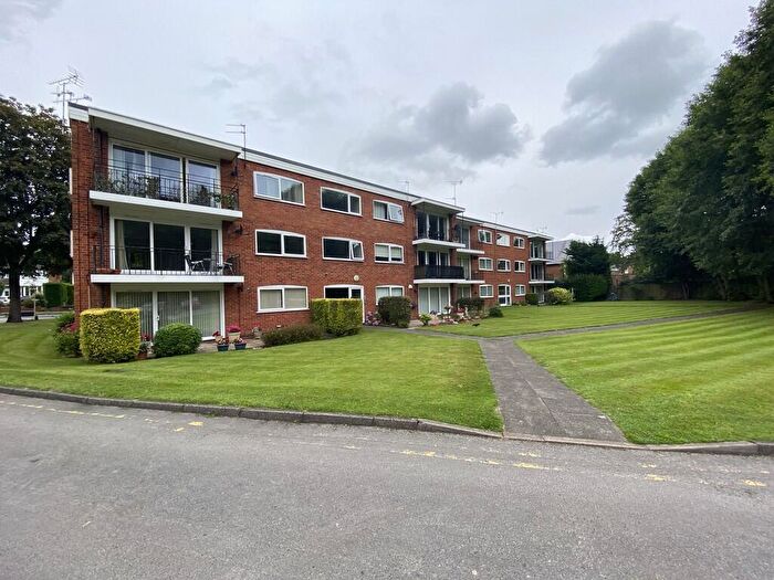 2 Bedroom Apartment To Rent In Dorchester Court, Solihull, B91