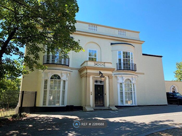 1 Bedroom Flat To Rent In Elmfield House, Doncaster, DN1