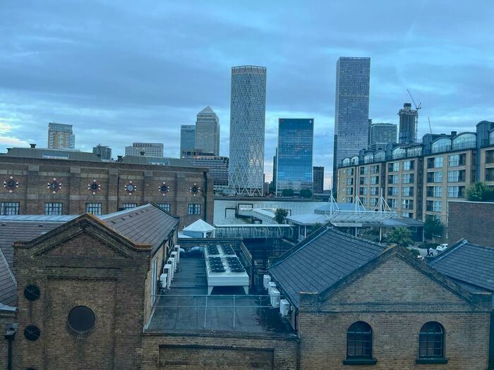 2 Bedroom Apartment To Rent In Acorn Walk, Rotherhithe, London, SE16