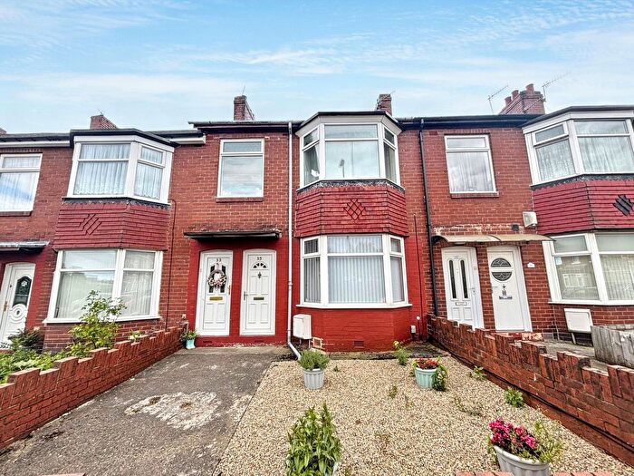 2 Bedroom Flat To Rent In Wellington Road, Dunston, Gateshead, NE11