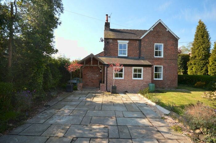 2 Bedroom Cottage To Rent In Hassall Road, Winterley, Sandbach, CW11