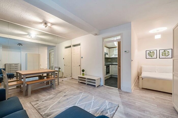 Studio For Sale In Greencroft Gardens, London, NW6