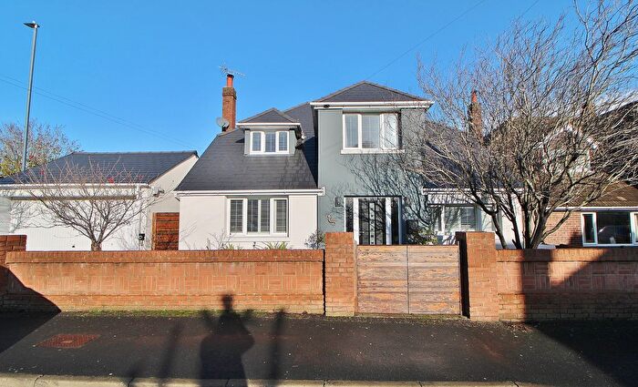 4 Bedroom Detached House For Sale In Christchurch Gardens, Widley, PO7