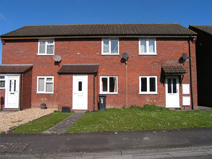 2 Bedroom Terraced House To Rent In Oakgrove Way, Bridgwater, Somerset, TA6