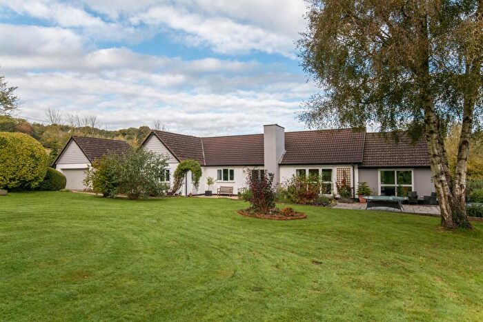 5 Bedroom Detached Bungalow For Sale In Southerton, Ottery Saint Mary, EX11