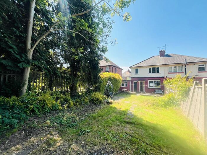 3 Bedroom House To Rent In Romsley Road, Oldbury, B68