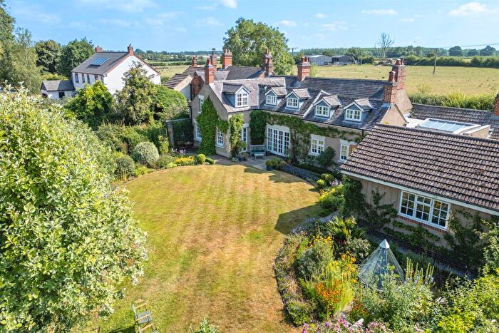 5 Bedroom Detached House For Sale In Main Street, Newton Burgoland, LE67