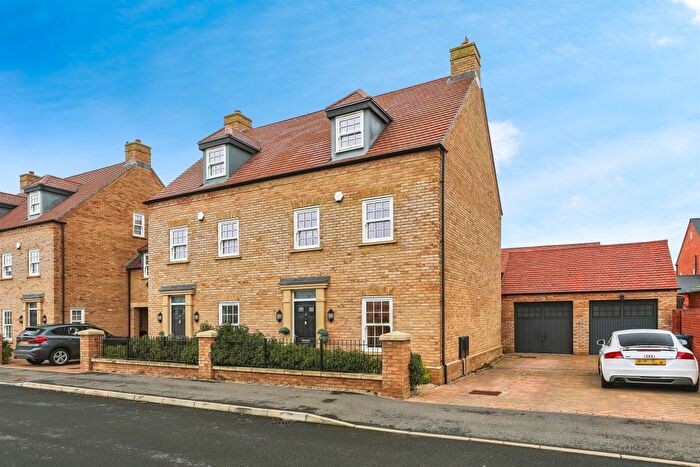 3 Bedroom Semi-Detached House For Sale In Blaine Road, Alconbury Weald, Huntingdon, PE28