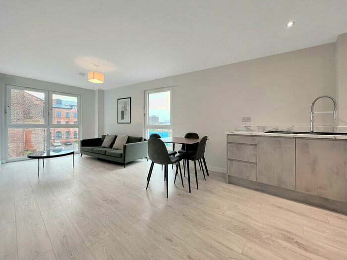 2 Bedroom Apartment To Rent In Block E, Victoria Riverside, Leeds City Centre, LS10