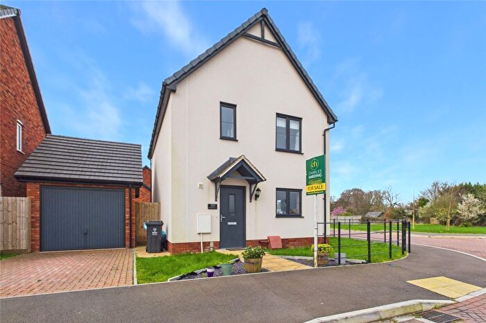 3 Bedroom Country House For Sale In Forge Road, Blunsdon, Swindon, Wiltshire, SN26