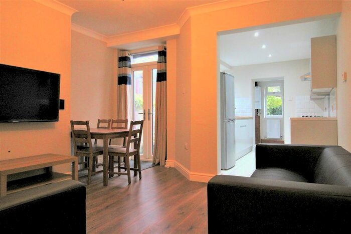 3 Bedroom Property To Rent In Sibsey Street, Lancaster, LA1