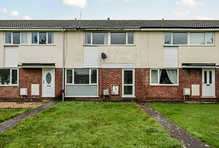 3 Bedroom Terraced House For Sale In Witcombe, Yate, Bristol, Gloucestershire, BS37