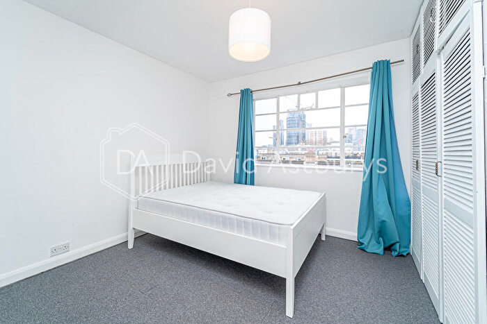 2 Bedroom Flat To Rent In Bevenden Street, Islington, London, N1
