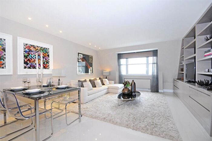 4 Bedroom Penthouse To Rent In Penthouse, Boydell Court, St. Johns Wood Park, NW8