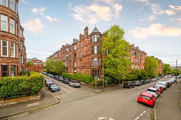 3 Bedroom Apartment For Sale In Wilton Street, North Kelvinside, Glasgow, G20