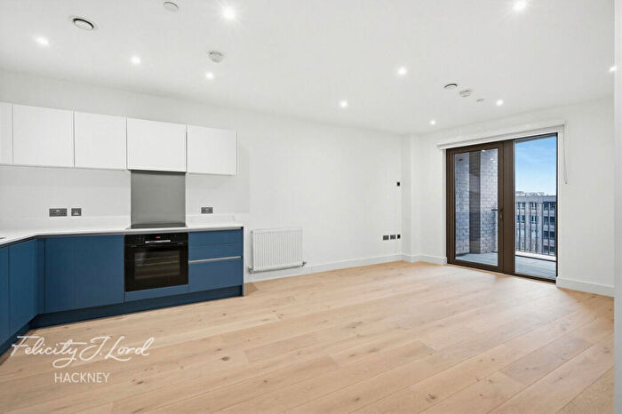 2 Bedroom Apartment To Rent In Trego Road, London, E9