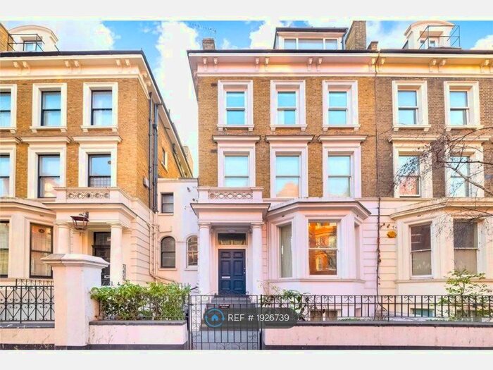 2 Bedroom Flat To Rent In Earls Court Roac, London, SW5