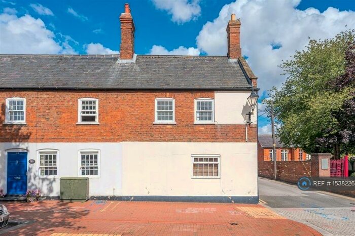 2 Bedroom End Of Terrace House To Rent In West Street, Horncastle, LN9