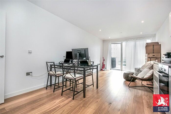 2 Bedroom Apartment To Rent In Caisson Moor Court, Navigation Road, London, E3