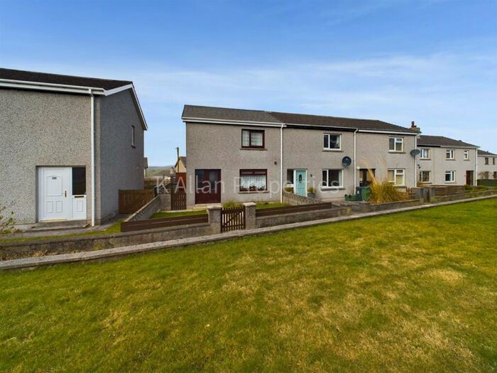 2 Bedroom End Of Terrace House For Sale In Warrenfield Crescent, Kirkwall, Orkney, KW15