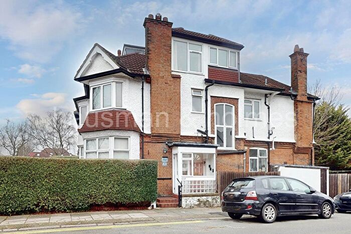 1 Bedroom Flat For Sale In Garrick Avenue, NW11