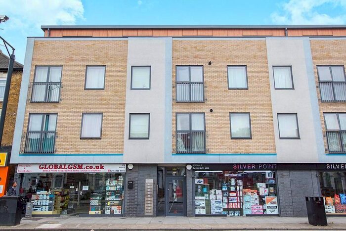 1 Bedroom Flat To Rent In Forbes House, Forest Gate E7