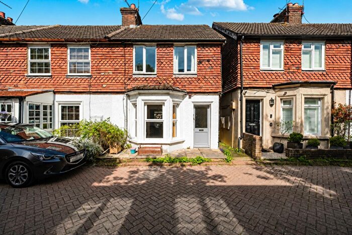 3 Bedroom End Of Terrace House For Sale In Railway Terrace, Westerham, Kent, TN16