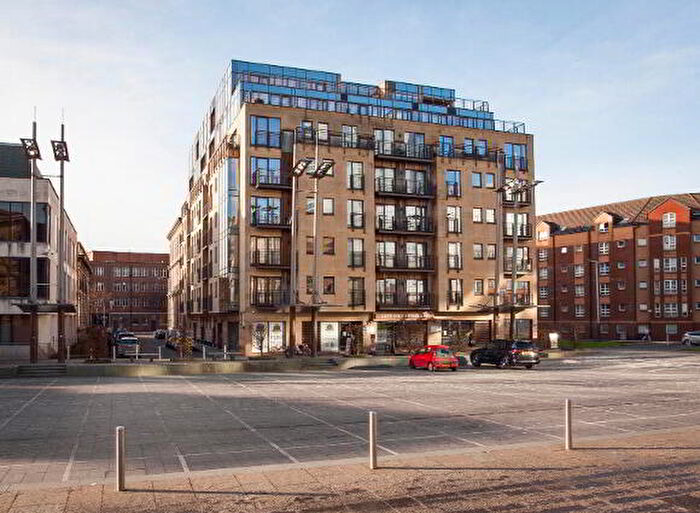 1 Bedroom Apartment / Flats For Sale In Custom House Residence, Ulster Street, Belfast, BT1