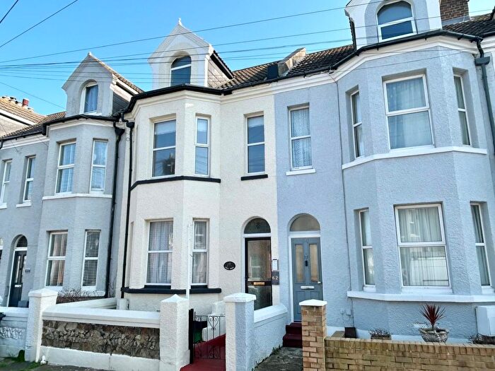 4 Bedroom Terraced House For Sale In Cornwall Road, Bexhill-On-Sea, TN39