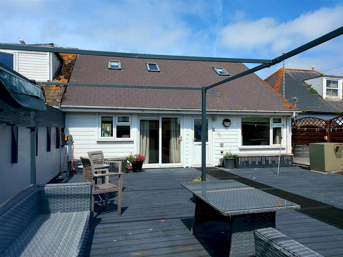 Studio To Rent In Bos Laity, Wheal Leisure, Perranporth, TR6