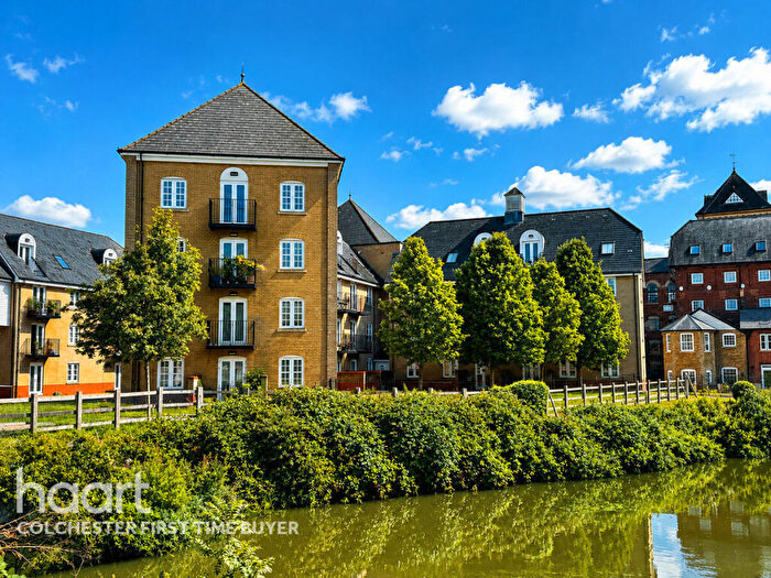 2 Bedroom Apartment For Sale In Grosvenor Place, Colchester, CO1