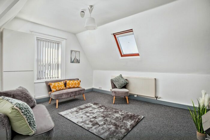 1 Bedroom Flat To Rent In Swindon Street, Bridlington, East Riding Of Yorkshi, YO16