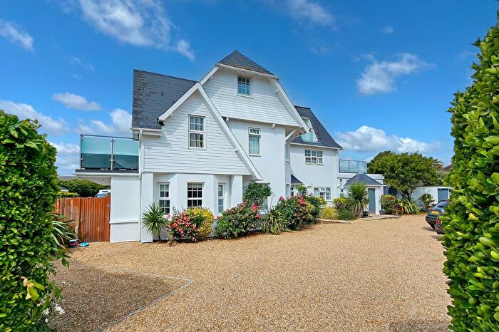 2 Bedroom Apartment For Sale In Seascapes, South Strand, East Preston, West Sussex, BN16