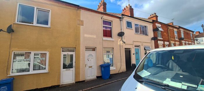 2 Bedroom House To Rent In New Street, Rothwell, Kettering, NN14