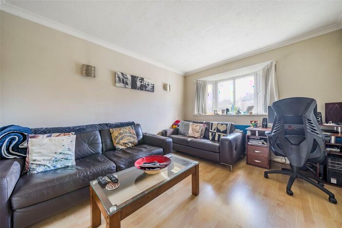 2 Bedroom Terraced House To Rent In Mendip Close, Worcester Park, KT4