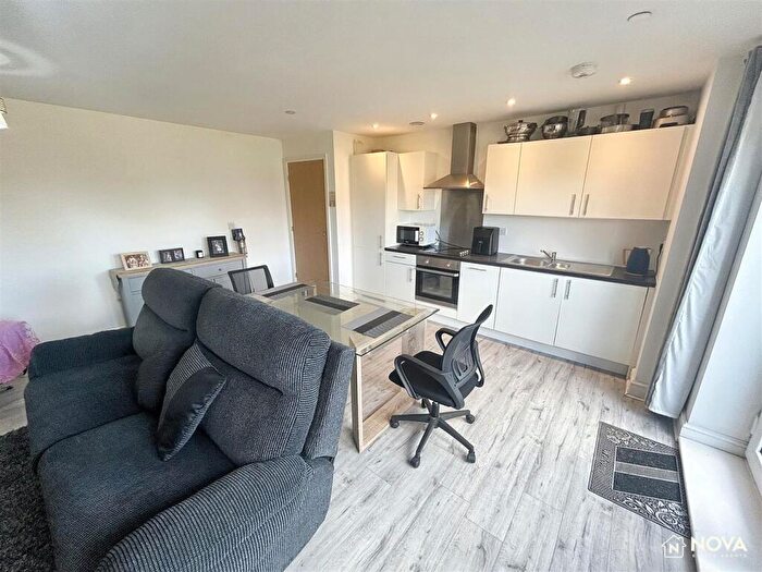 1 Bedroom Apartment For Sale In Juneberry Apartments, LU1