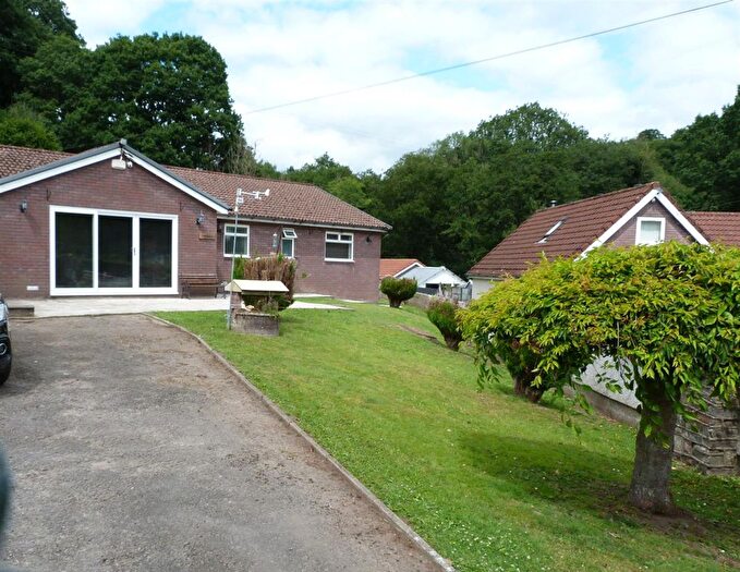 3 Bedroom Detached Bungalow For Sale In Greenfield Terrace, Argoed, NP12