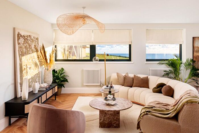 3 Bedroom Apartment For Sale In The Cliffs, Greenways, Ovingdean, Brighton, East Sussex, BN2