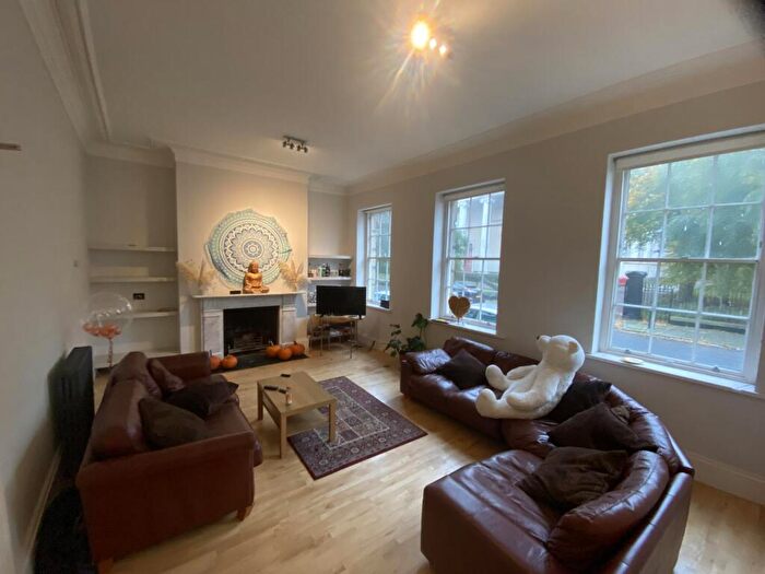 6 Bedroom House To Rent In Huskisson Street**, Liverpool, L8