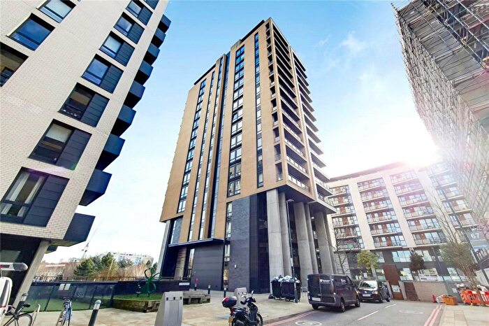 2 Bedroom Flat For Sale In Grand Regent Tower, Cadmium Square, Bethnal Green, London, E2