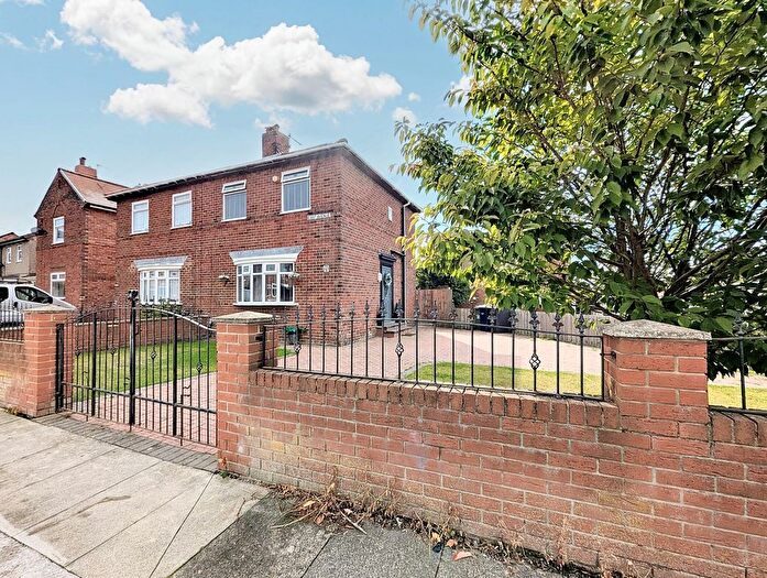 3 Bedroom Semi-Detached House For Sale In East Avenue, South Shields, NE34