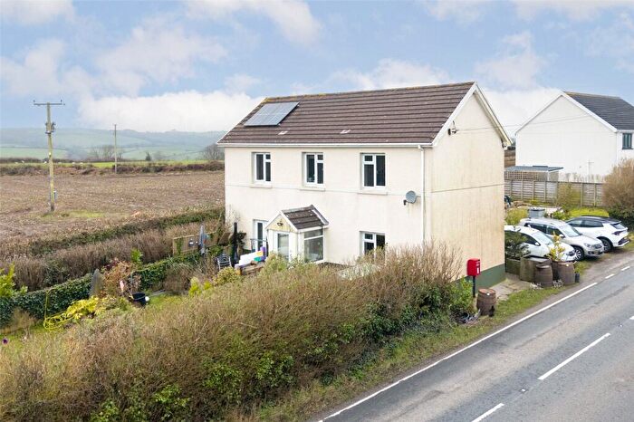4 Bedroom Detached House For Sale In Cross Inn Farm, Cross Inn, Carmarthen, Carmarthenshire, SA33