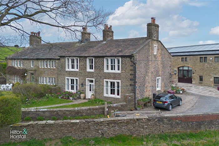 4 Bedroom Semi-Detached House For Sale In Hill End House, Halifax Road, Briercliffe, BB10