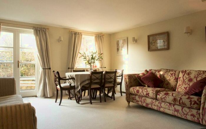 3 Bedroom End Of Terrace House For Sale In Old Forge Close, Bledington, OX7