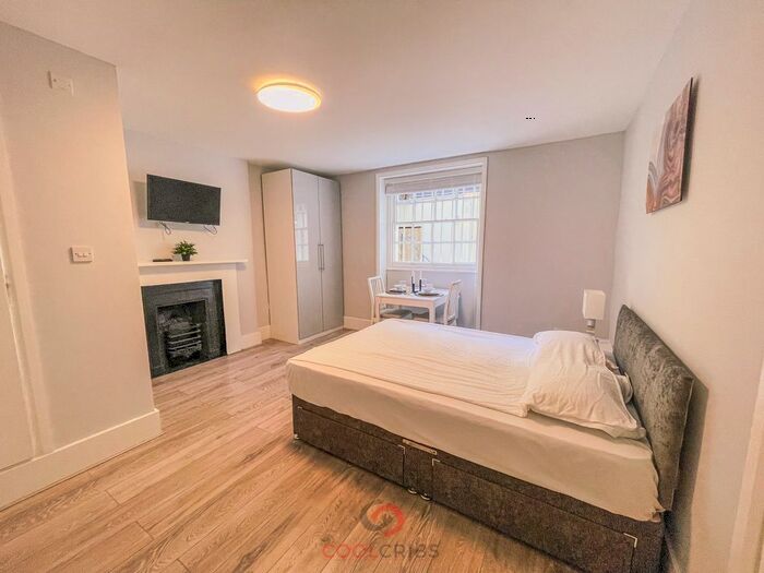 Studio To Rent In Sussex Gardens, Paddington, London, W2