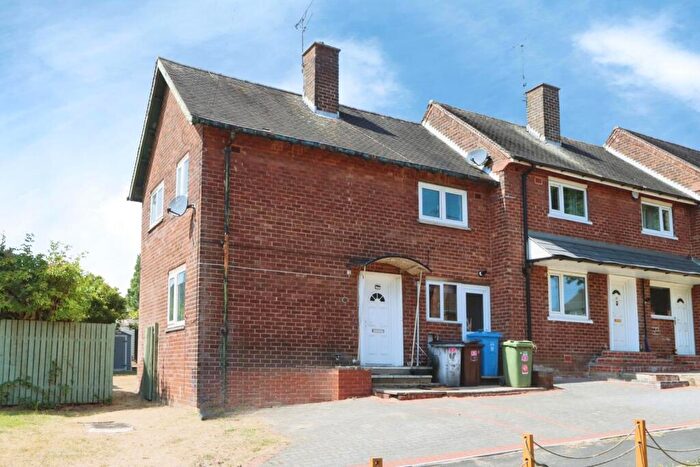 3 Bedroom End Of Terrace House For Sale In Lowedges Place, Sheffield, South Yorkshire, S8