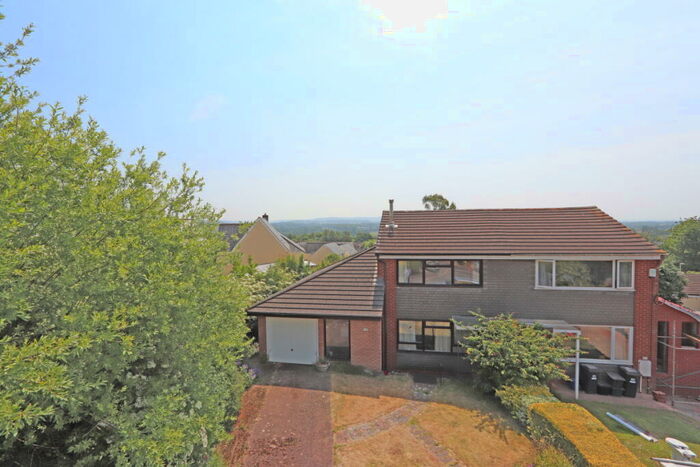 4 Bedroom Semi-Detached House For Sale In The Brendons, Sampford Peverell, Tiverton, EX16